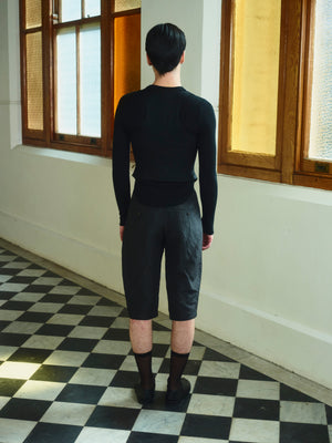 Bi-Chromatic Deltoid Long-sleeve Top